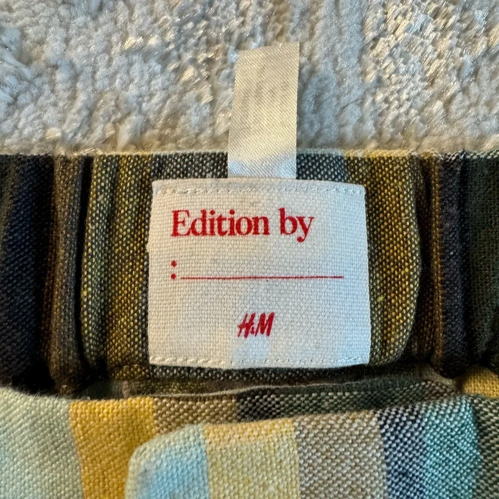 H&M Multicolor Plaid Men's Pants 34x32 - Picture 3 of 4